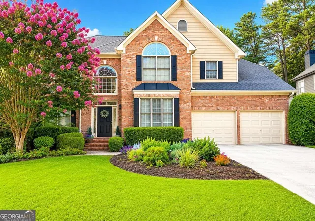 Photo 1 of Sale Pending at 5550 Hedge Brooke Dr Nw, Acworth, GA 30101 | MLS# 10852387 | Listing updated on 2026-10-11