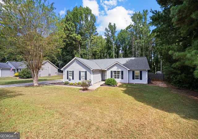 Photo 2 of Single family home for sale at 185 Hayward Bishop Way, Senoia, GA 30276 | MLS# 10839717 | Listing updated on 2026-09-17