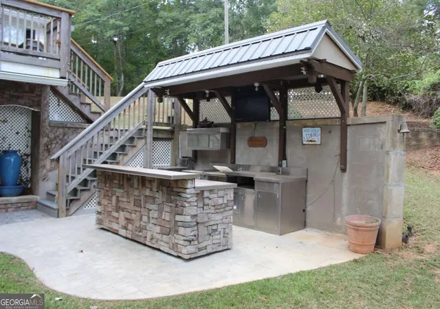 Photo 2 of Manufactured home for sale at 190 Roberts Point, Jackson, GA 30233 | MLS# 10846820 | Listing updated on 2026-09-30