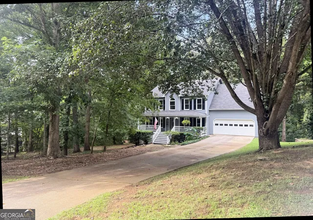 Photo 2 of Single family home for sale at 152 Banyon Ct, Dallas, GA 30157 | MLS# 10837485 | Listing updated on 2026-09-15