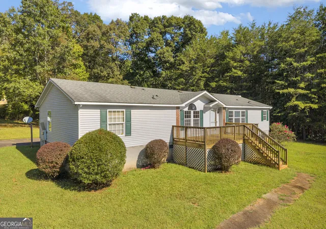 Photo 3 of Sale Pending at 161 Mountain Pointe Dr, Dahlonega, GA 30533 | MLS# 10847068 | Listing updated on 2026-09-22