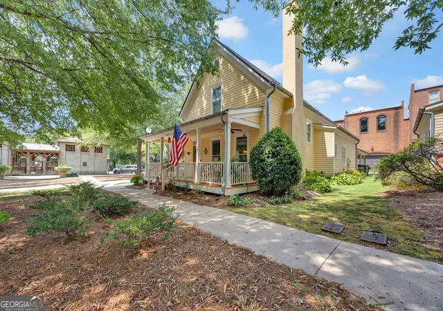 Photo 2 of Single family home for sale at 4105 Summers St Sw, Covington, GA 30014 | MLS# 10836014 | Listing updated on 2026-09-13