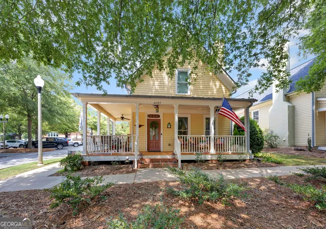 Photo 3 of Single family home for sale at 4105 Summers St Sw, Covington, GA 30014 | MLS# 10836014 | Listing updated on 2026-09-13