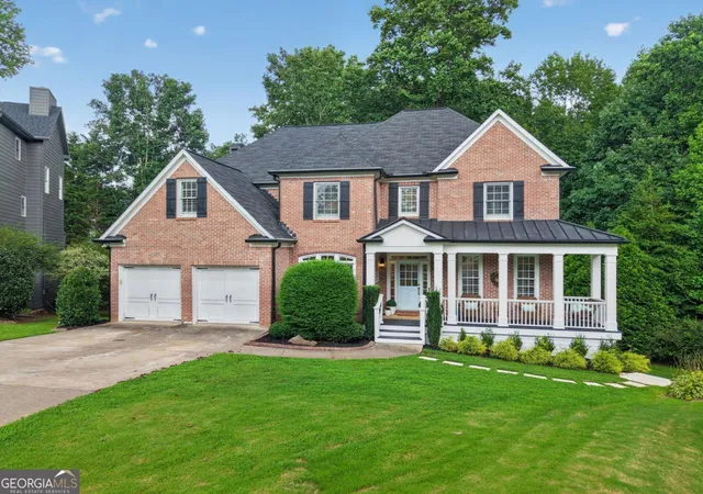 Photo 1 of Single family home for sale at 6425 Strm Side Ct, Cumming, GA 30041 | MLS# 10814581 | Listing updated on 2026-09-13