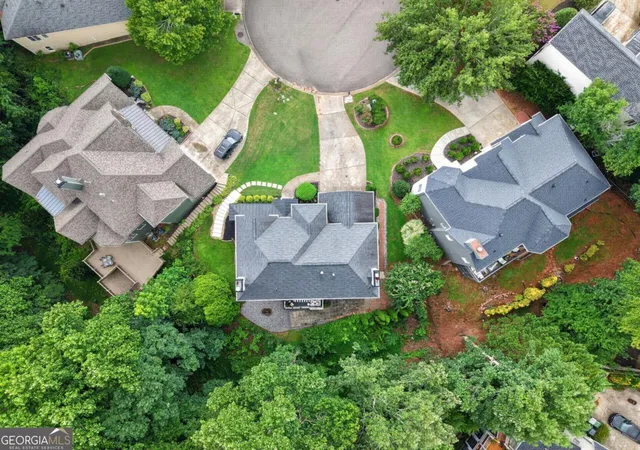 Photo 3 of Single family home for sale at 6425 Strm Side Ct, Cumming, GA 30041 | MLS# 10814581 | Listing updated on 2026-09-13
