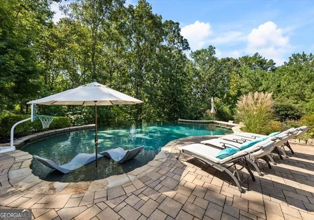 Photo 4 of Single family home for sale at 1310 Cashiers Way, Roswell, GA 30075 | MLS# 10843665 | Listing updated on 2026-09-15