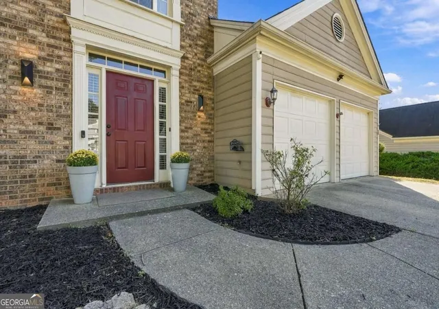 Photo 3 of Single family home for sale at 3435 Lakeheath Dr, Cumming, GA 30041 | MLS# 10853160 | Listing updated on 2026-10-09