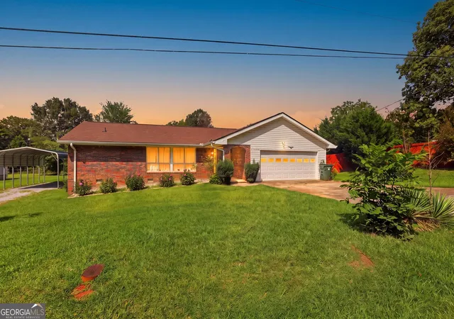 Photo 1 of Sale Pending at 42 Charles St, Toccoa, GA 30577 | MLS# 10823631 | Listing updated on 2026-09-14