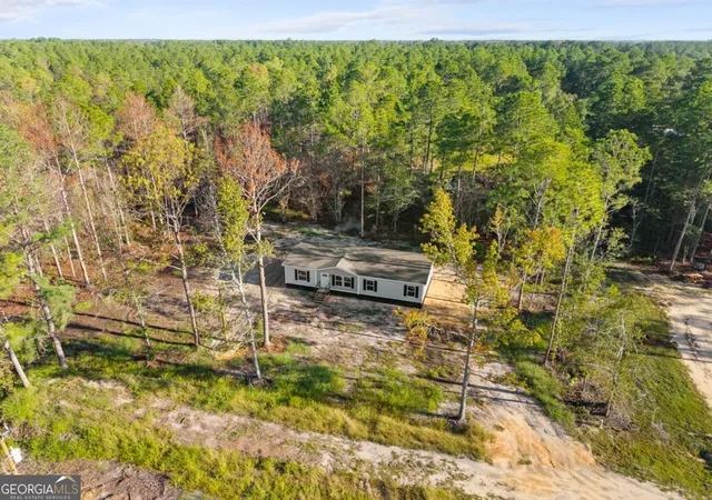 Photo 2 of Manufactured home for sale at 204 Hart Rd, Glennville, GA 30427 | MLS# 10850482 | Listing updated on 2026-10-17