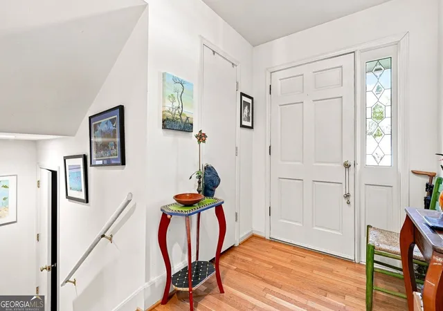 Photo 3 of Single family home for sale at 2804 Whitby Dr, Atlanta, GA 30340 | MLS# 10843768 | Listing updated on 2026-10-04