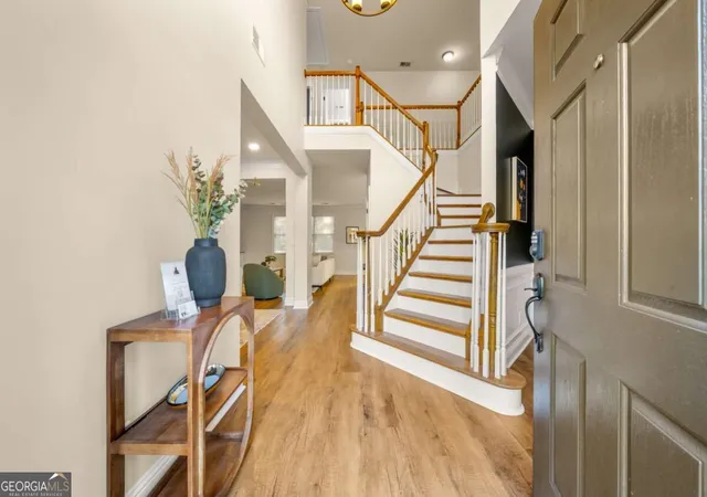 Photo 2 of Single family home for sale at 4331 Oakdale Vinings Cir Se, Smyrna, GA 30080 | MLS# 10850128 | Listing updated on 2026-10-09