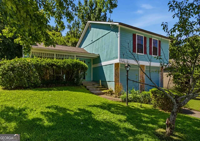 Photo 3 of Single family home for sale at 5556 Weatherford Rd, Norcross, GA 30093 | MLS# 10811268 | Listing updated on 2026-09-04