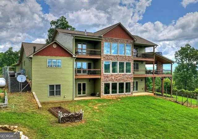 Photo 1 of Mansion for sale at 384 Dean Rd, Mineral Bluff, GA 30559 | MLS# 10786325 | Listing updated on 2026-09-10