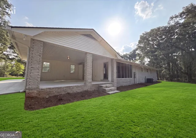 Photo 4 of Sale Pending at 742 Garr Rd, Jackson, GA 30233 | MLS# 10839564 | Listing updated on 2026-09-15