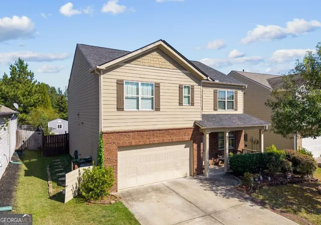 Photo 2 of Single family home for sale at 71 Meadowlark Way, Dawsonville, GA 30534 | MLS# 10844469 | Listing updated on 2026-09-11