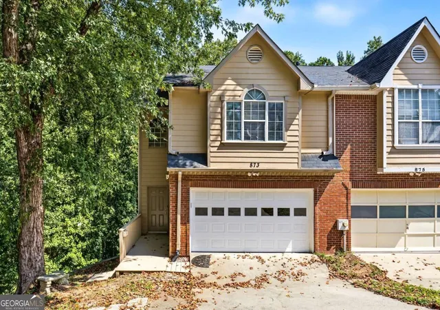 Photo 1 of Townhouse for sale at 873 Edgewater Cir, Marietta, GA 30062 | MLS# 10852479 | Listing updated on 2026-10-08