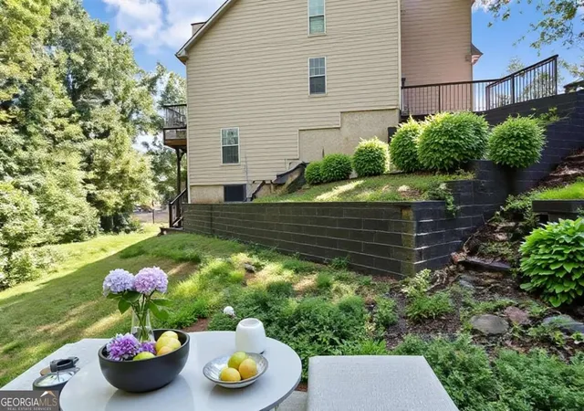 Photo 3 of Townhouse for sale at 873 Edgewater Cir, Marietta, GA 30062 | MLS# 10852479 | Listing updated on 2026-10-08