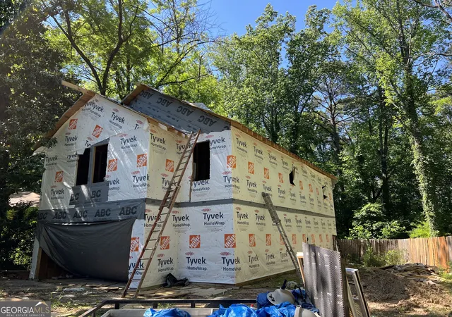 Photo 2 of Single family home for sale at 3941 Magnolia Ln, Forest Park, GA 30297 | MLS# 10803544 | Listing updated on 2026-09-05