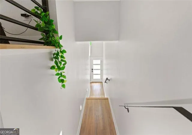 Photo 4 of Townhouse for sale at 1631 Overlook Way NW, Atlanta, GA 30318 | MLS# 10851810 | Listing updated on 2026-10-08