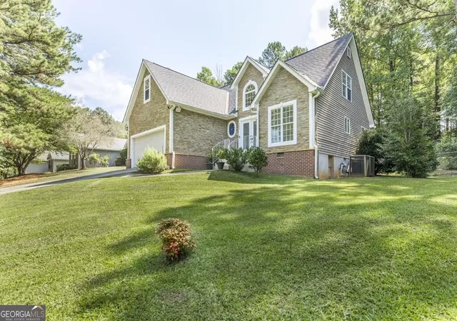 Photo 2 of Single family home for sale at 155 Northridge Dr, Macon, GA 31220 | MLS# 10838815 | Listing updated on 2026-09-19