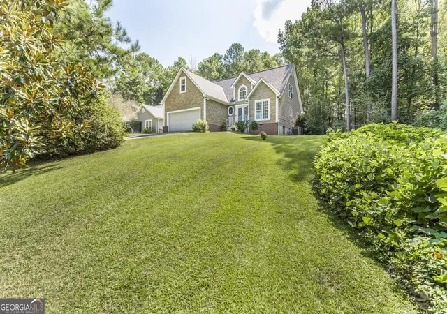 Photo 3 of Sale Pending at 155 Northridge Dr, Macon, GA 31220 | MLS# 10838815 | Listing updated on 2026-09-21