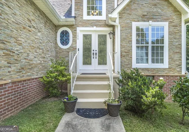Photo 4 of Sale Pending at 155 Northridge Dr, Macon, GA 31220 | MLS# 10838815 | Listing updated on 2026-09-21