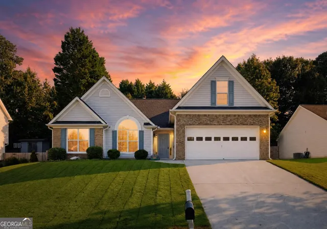 Photo 2 of Single family home for sale at 2720 Matlin Way, Buford, GA 30519 | MLS# 10848497 | Listing updated on 2026-10-10