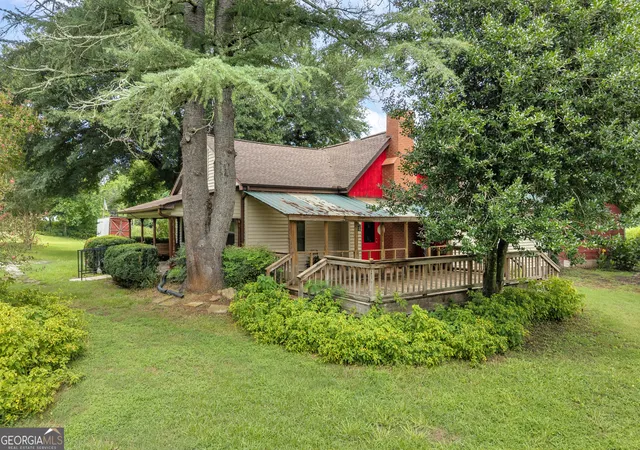 Single family home for sale at 2657 Wolf Pit, Eastanollee, GA 30538 | MLS# 10813160