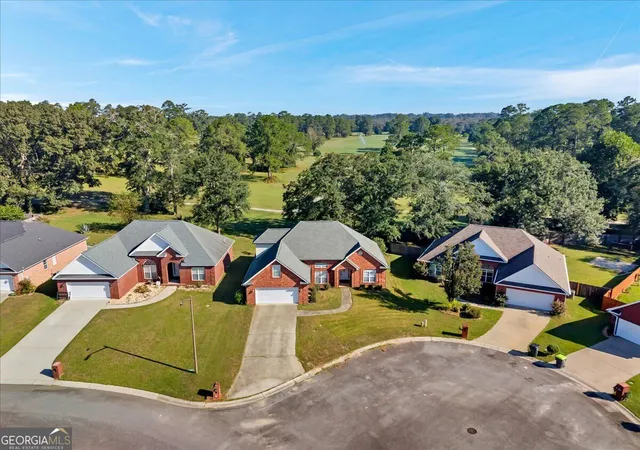 Photo 4 of Single family home for sale at 609 Links View Dr, Bonaire, GA 31005 | MLS# 10832096 | Listing updated on 2026-09-18