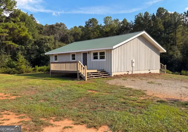 Photo 1 of Single family home for sale at 204 Jim Grizzle Rd, Royston, GA 30662 | MLS# 10842740 | Listing updated on 2026-10-03