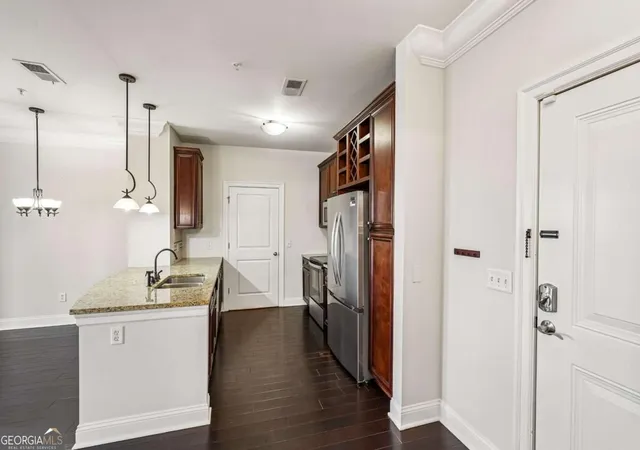 Listing Photo 3 - Condo for sale in building located at 901 Abernathy Rd Ne, Sandy Springs, GA 30328 - Unit #6230