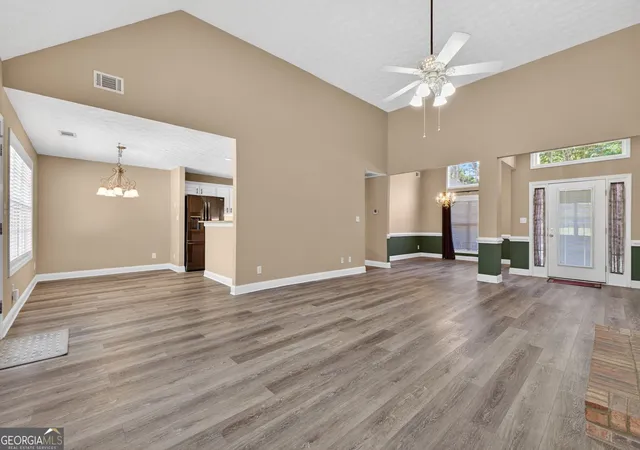 Photo 2 of Single family home for sale at 1625 Lake Dow Rd, Mcdonough, GA 30252 | MLS# 10845996 | Listing updated on 2026-09-28