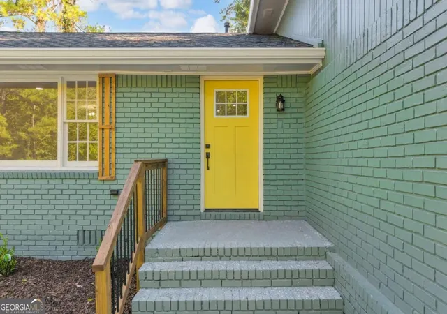 Photo 2 of Single family home for sale at 3640 Salem Trl, Lithonia, GA 30038 | MLS# 10846569 | Listing updated on 2026-09-16