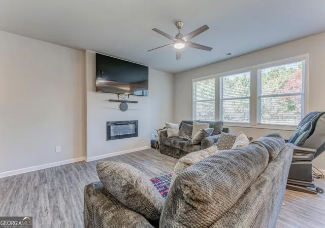 Photo 4 of Single family home for sale at 122 Old Ml, Calhoun, GA 30701 | MLS# 10844726 | Listing updated on 2026-09-20