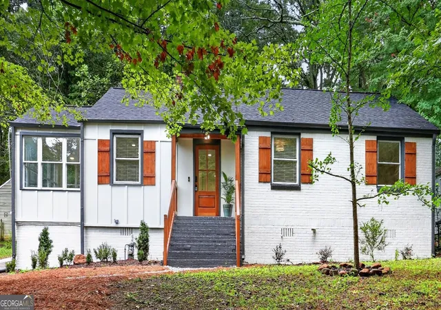 Photo 2 of Single family home for sale at 1232 Carter Rd, Decatur, GA 30030 | MLS# 10815489 | Listing updated on 2026-09-12
