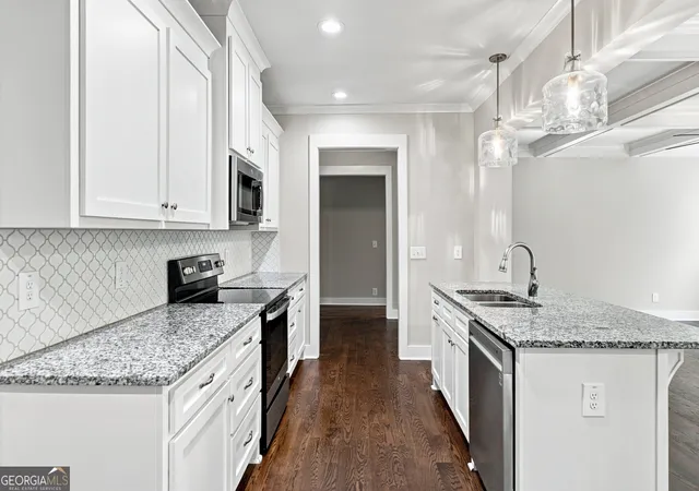Photo 2 of Sale Pending at 237 Ivey Dr, Bethlehem, GA 30620 | MLS# 10840476 | Listing updated on 2026-09-15
