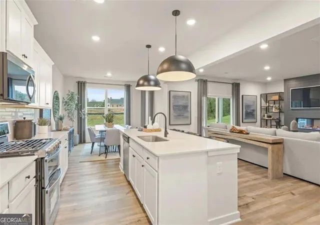 Photo 4 of Single family home for sale at 436 Province Ct, Canton, GA 30115 | MLS# 10879145 | Listing updated on 2026-10-26