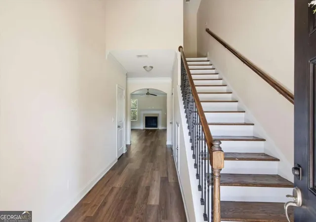 Photo 3 of Sale Pending at 564 Sprayberry Dr, Stockbridge, GA 30281 | MLS# 10850501 | Listing updated on 2026-10-01