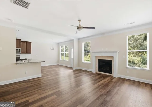 Photo 4 of Sale Pending at 564 Sprayberry Dr, Stockbridge, GA 30281 | MLS# 10850501 | Listing updated on 2026-10-01