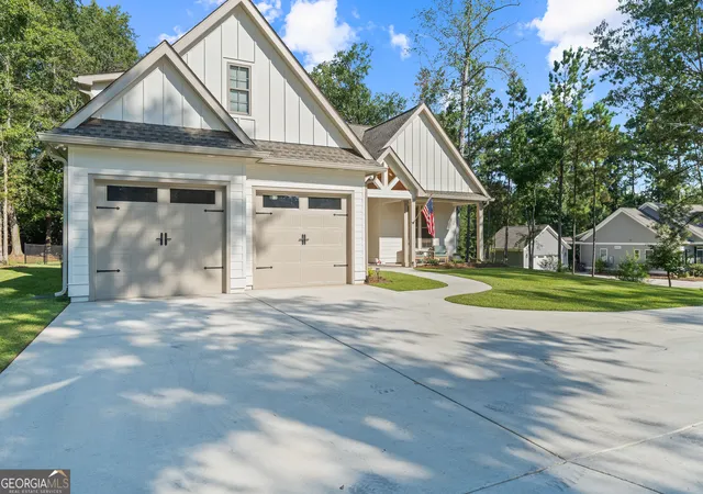 Photo 3 of Single family home for sale at 514 High Blf Ct, Milledgeville, GA 31061 | MLS# 10853553 | Listing updated on 2026-10-09