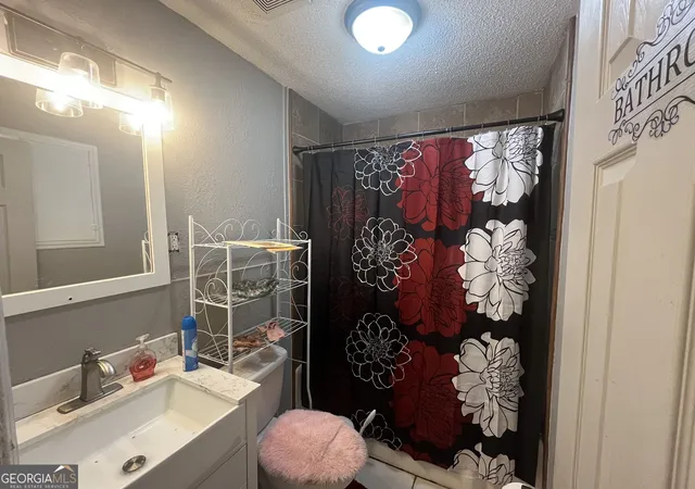 Photo 4 of Single family home for sale at 121 Ramsey St, Milledgeville, GA 31061 | MLS# 10837884 | Listing updated on 2026-09-18