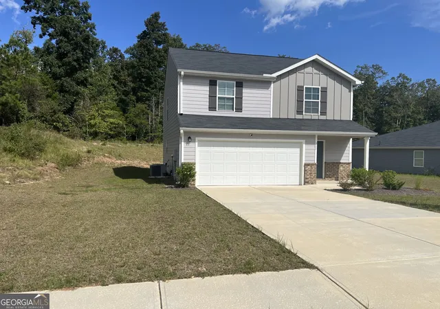 Photo 2 of Single family home for sale at 224 Dream Catcher Dr, Lizella, GA 31052 | MLS# 10840988 | Listing updated on 2026-09-19