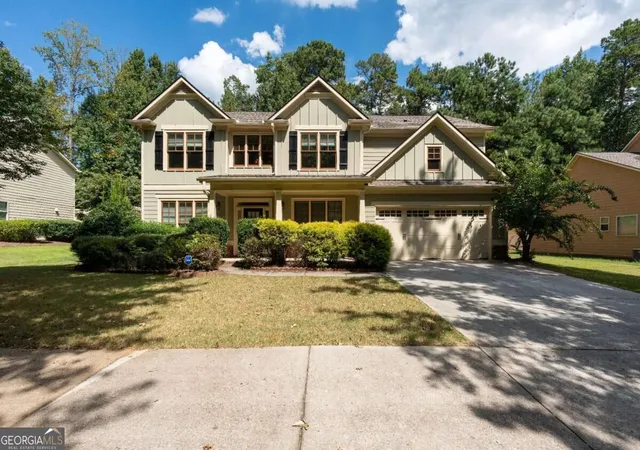 Photo 3 of Single family home for sale at 3919 Grand Park Dr, Suwanee, GA 30024 | MLS# 10849121 | Listing updated on 2026-10-08