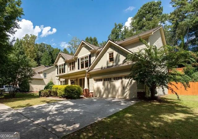 Photo 4 of Single family home for sale at 3919 Grand Park Dr, Suwanee, GA 30024 | MLS# 10849121 | Listing updated on 2026-10-08