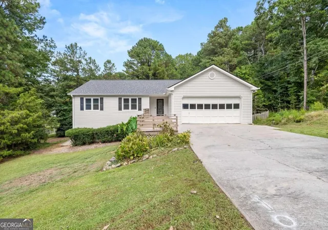 Single family home for sale at 5930 Branden Hl Ln, Buford, GA 30518 | MLS# 10853720