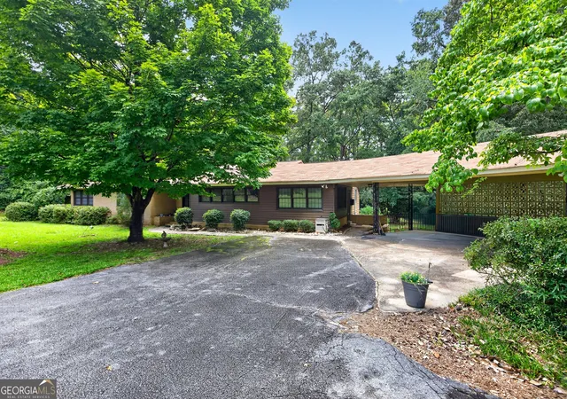 Photo 2 of Single family home for sale at 514 Farris Blvd, Manchester, GA 31816 | MLS# 10836982 | Listing updated on 2026-10-09