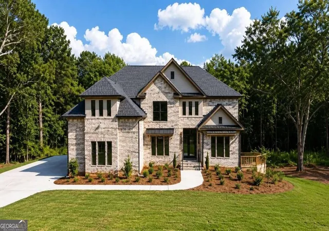 Photo 1 of Single family home for sale at 1332 New Hope Church Rd, Loganville, GA 30052 | MLS# 10839307 | Listing updated on 2026-09-17