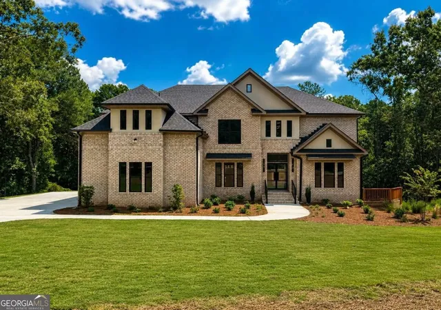 Photo 2 of Single family home for sale at 1332 New Hope Church Rd, Loganville, GA 30052 | MLS# 10839307 | Listing updated on 2026-09-17