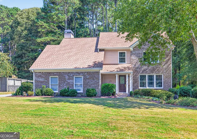 Photo 1 of Sale Pending at 2388 Radbury Ln, Snellville, GA 30078 | MLS# 10850555 | Listing updated on 2026-10-08