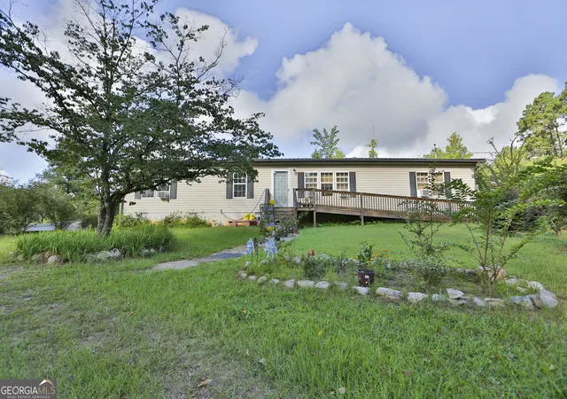 Photo 1 of Manufactured home for sale at 124 Snyder Rd Ne, Milledgeville, GA 31061 | MLS# 10841133 | Listing updated on 2026-09-20